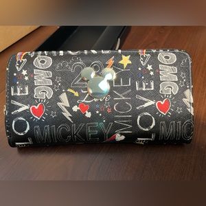 Disney Mickey Zip-Around Wallet-OMG Love Saying